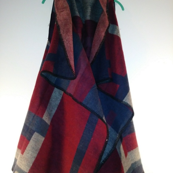 Shawl - Picture 2 of 2